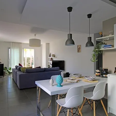 Ippocampo Villa *